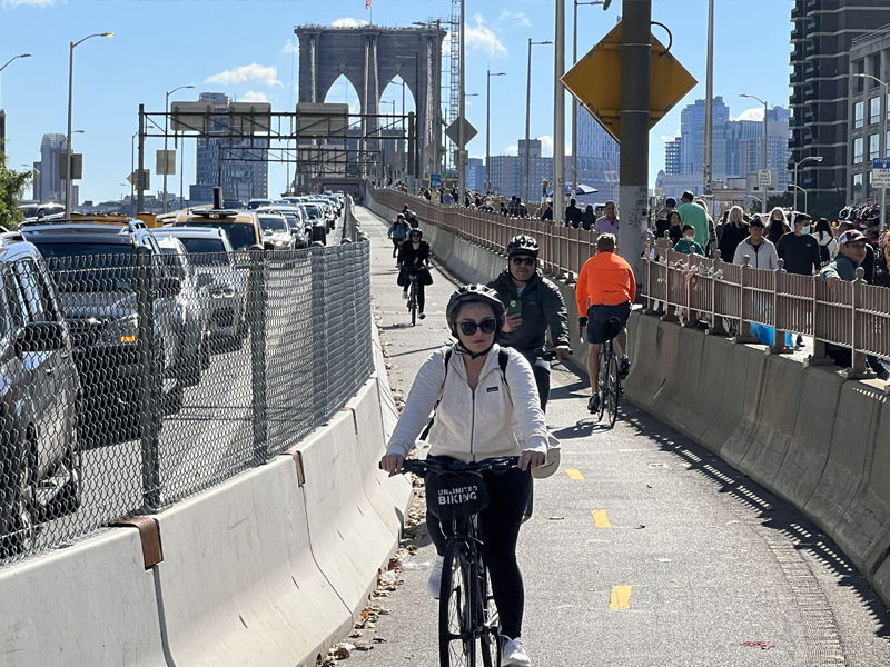 The Brooklyn Bridge's new two-way bike path